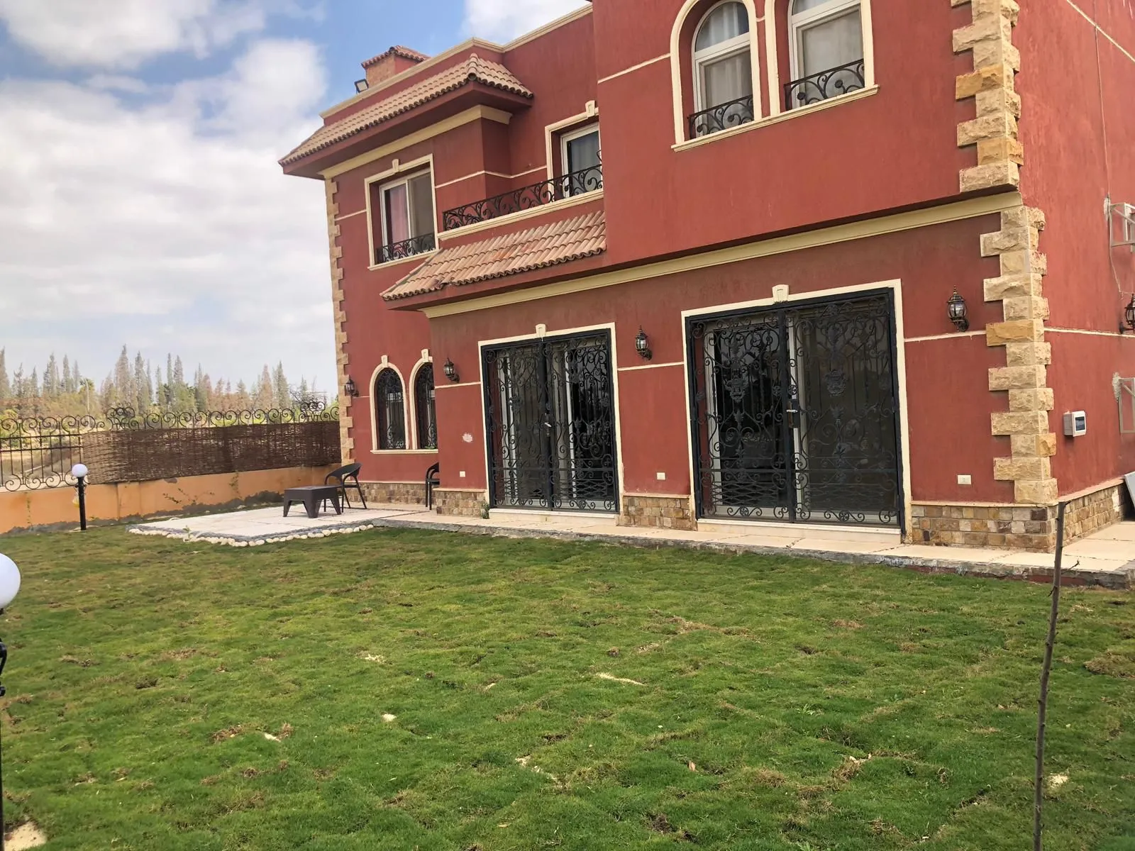 Villa for sale in Golf Solimania in New Sphinx of 283 m² with 4 bedrooms