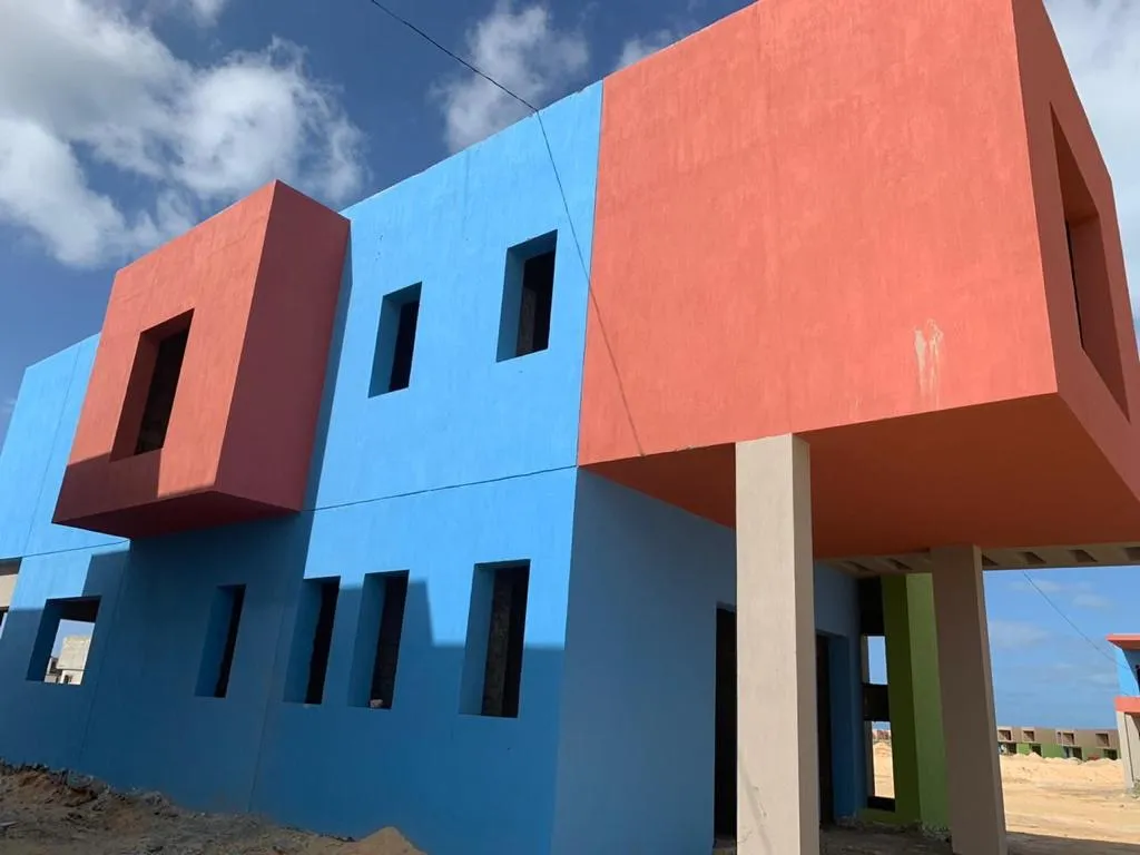  للبيع في بلاج في  بمساحة 0 م² تتكون من 0 غرف