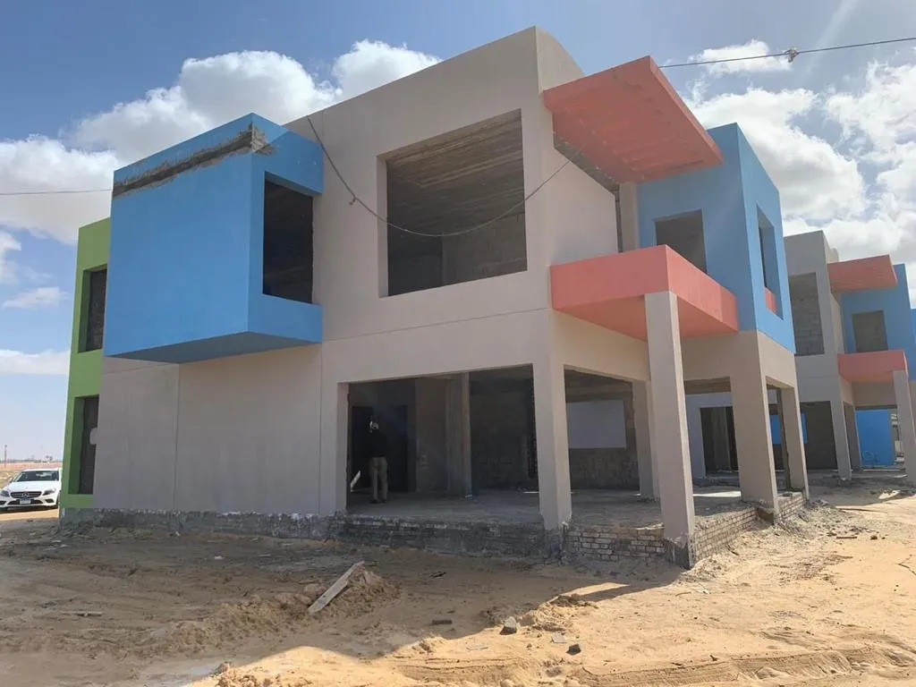  للبيع في بلاج في  بمساحة 0 م² تتكون من 0 غرف