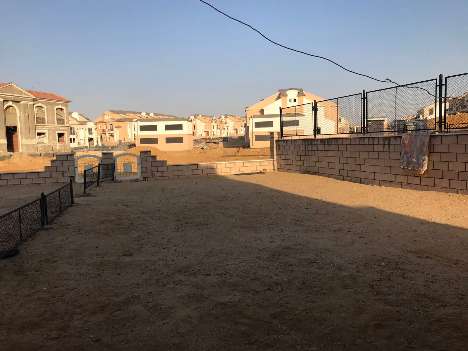 Townhouse for sale in Layan in New Cairo of 279 m² with 4 bedrooms