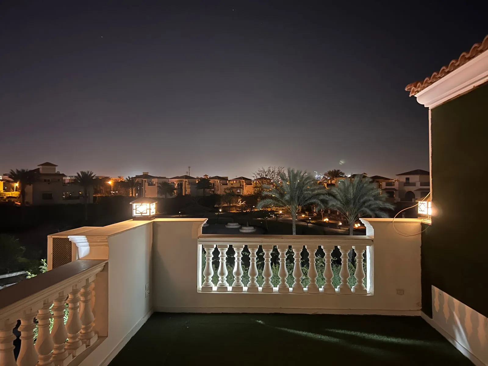 Villa for sale in Royal City in El Sheikh Zayed of 1400 m² with 12 bedrooms