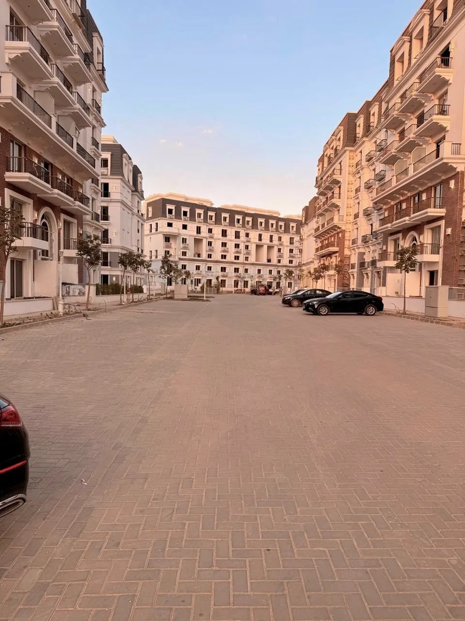 للبيع في ماونتن فيو أي سيتي أكتوبر في بمساحة 0 م² تتكون من 0 غرف