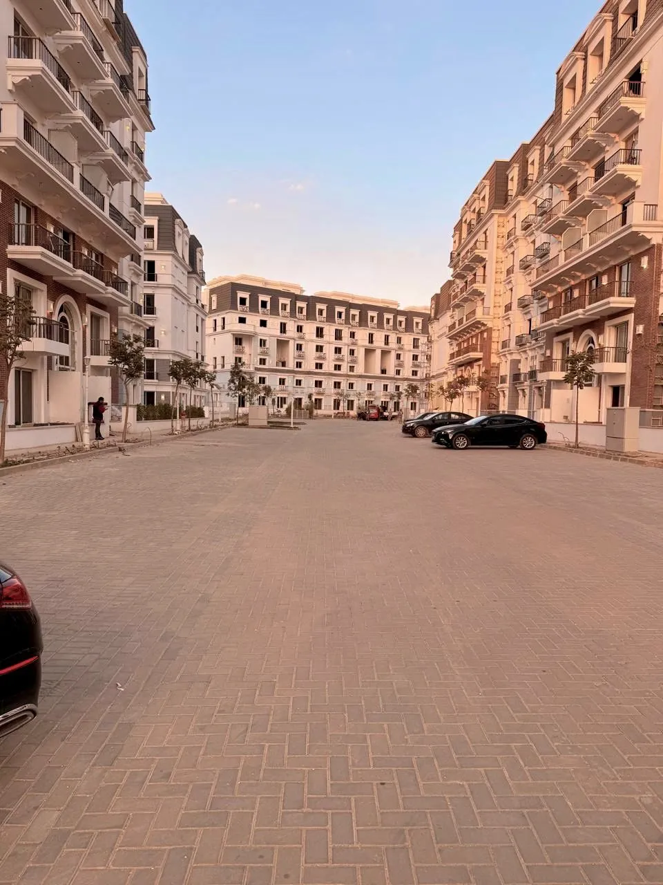 للبيع في ماونتن فيو أي سيتي أكتوبر في بمساحة 0 م² تتكون من 0 غرف