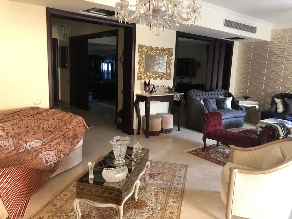 Apartment for sale in Midtown condo in New Capital City of 175 m² with 3 bedrooms