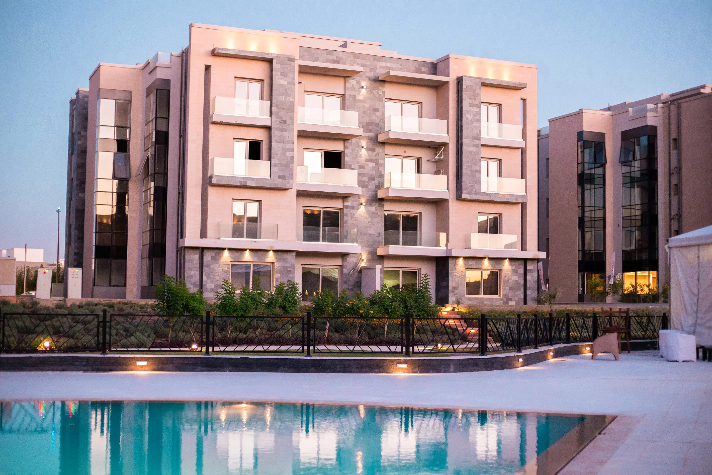  للبيع في جاليريا ريزيدنس في  بمساحة 0 م² تتكون من 0 غرف