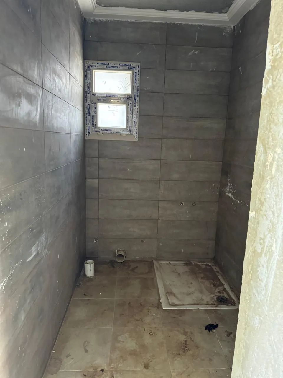 للبيع في لافيستا رأس الحكمة في بمساحة 0 م² تتكون من 0 غرف