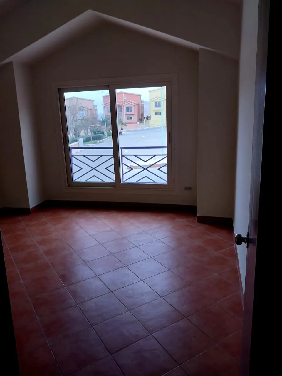 Villa for sale in Porto Sokhna in Ain Sokhna of 200 m² with 5 bedrooms