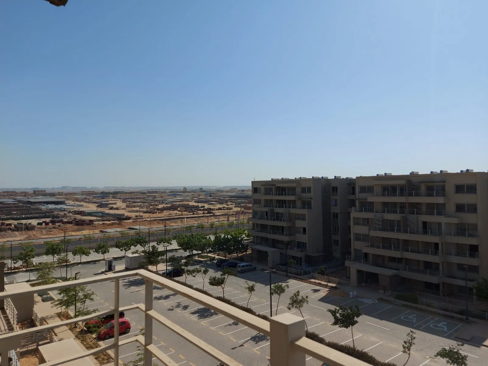 Apartment for sale in Capital Gardens in New Cairo of 254 m² with 4 bedrooms