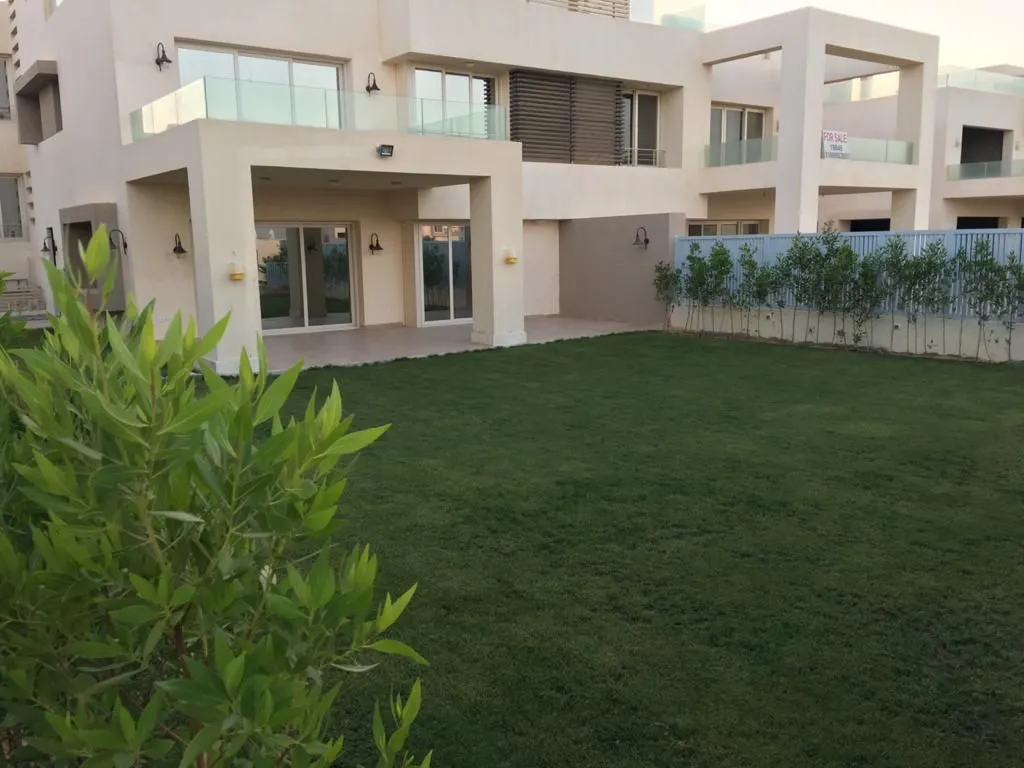 للبيع في هاسيندا باي في بمساحة 0 م² تتكون من 0 غرف