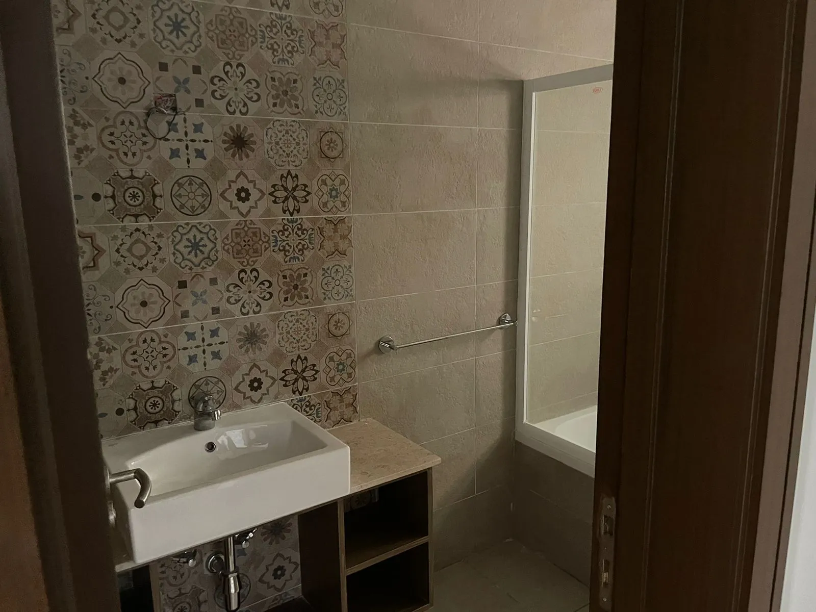  للبيع في فيفث سكوير المراسم في  بمساحة 0 م² تتكون من 0 غرف