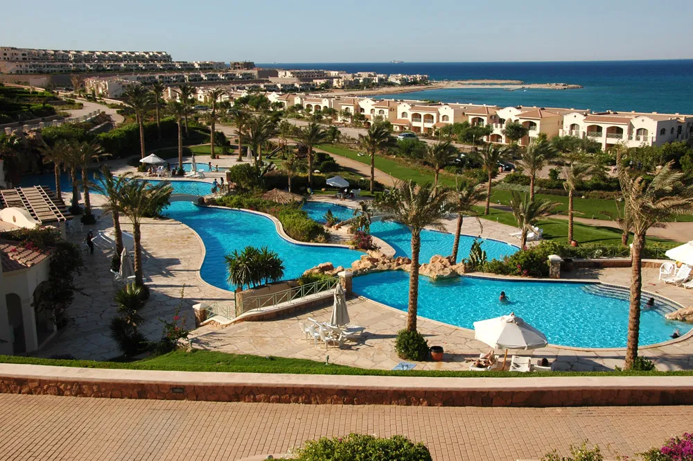 Chalet for sale in La Vista 1 in Ain Sokhna of 110 m² with 3 bedrooms