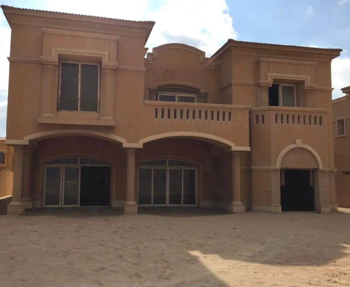  for sale in Royal Meadows Sheikh Zayed in  of 0 m² with 0 bedrooms