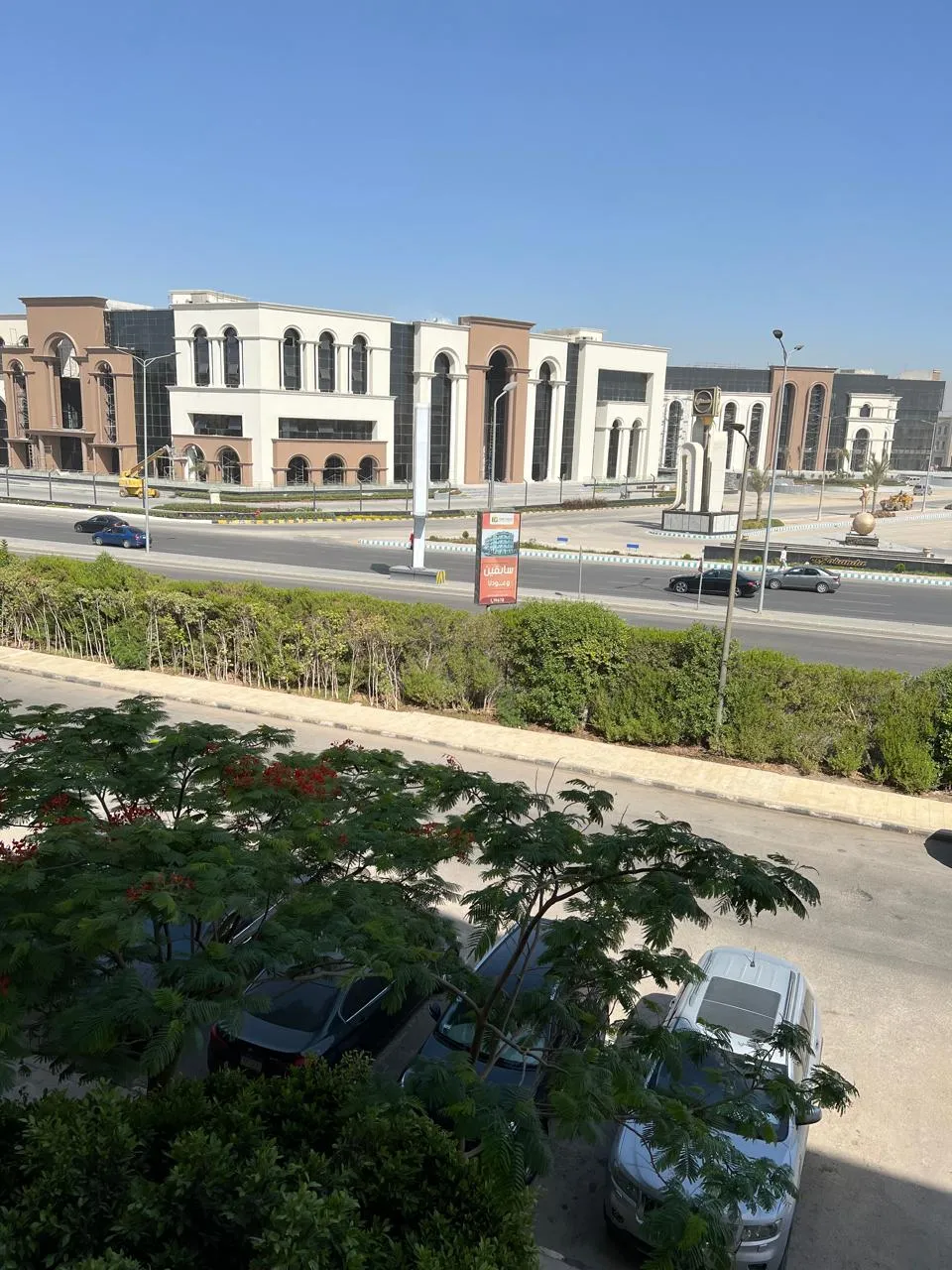 Apartment for sale in El Rehab in New Cairo of 215 m² with 3 bedrooms