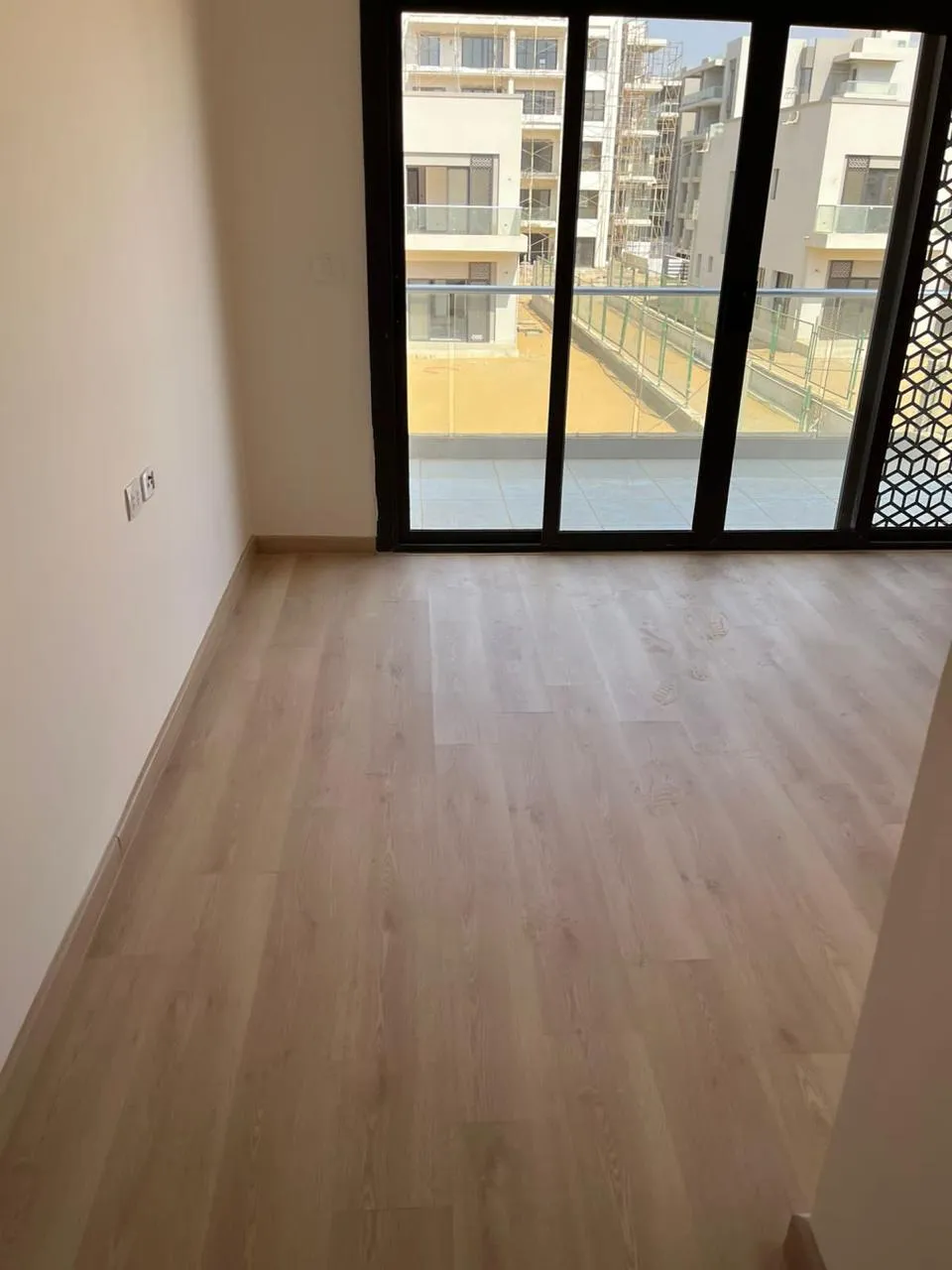 Twinhouse for sale in Address East in New Cairo of 315 m² with 5 bedrooms