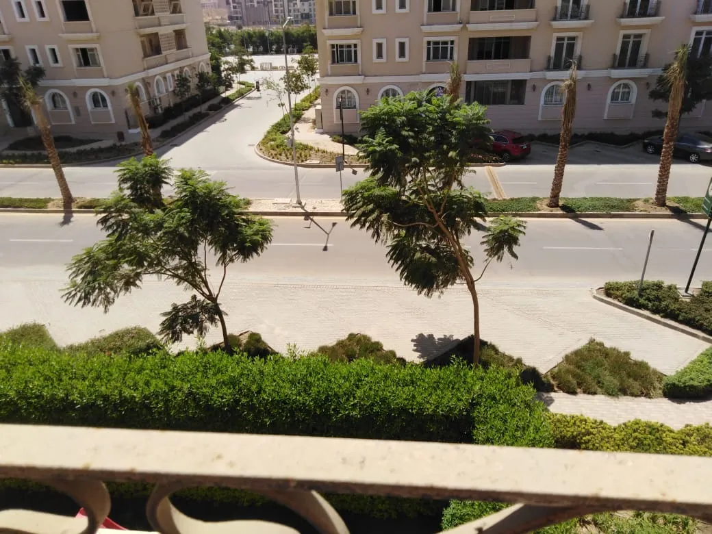 Apartment for sale in Hyde Park in New Cairo of 185 m² with 3 bedrooms