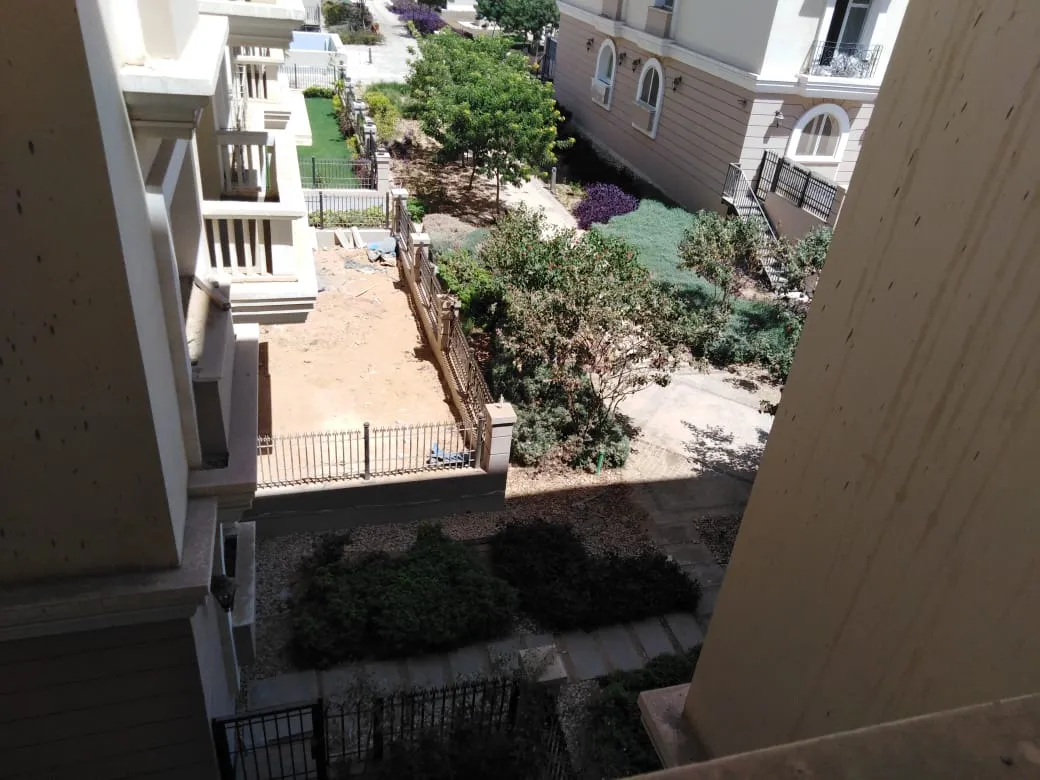 Apartment for sale in Hyde Park in New Cairo of 185 m² with 3 bedrooms