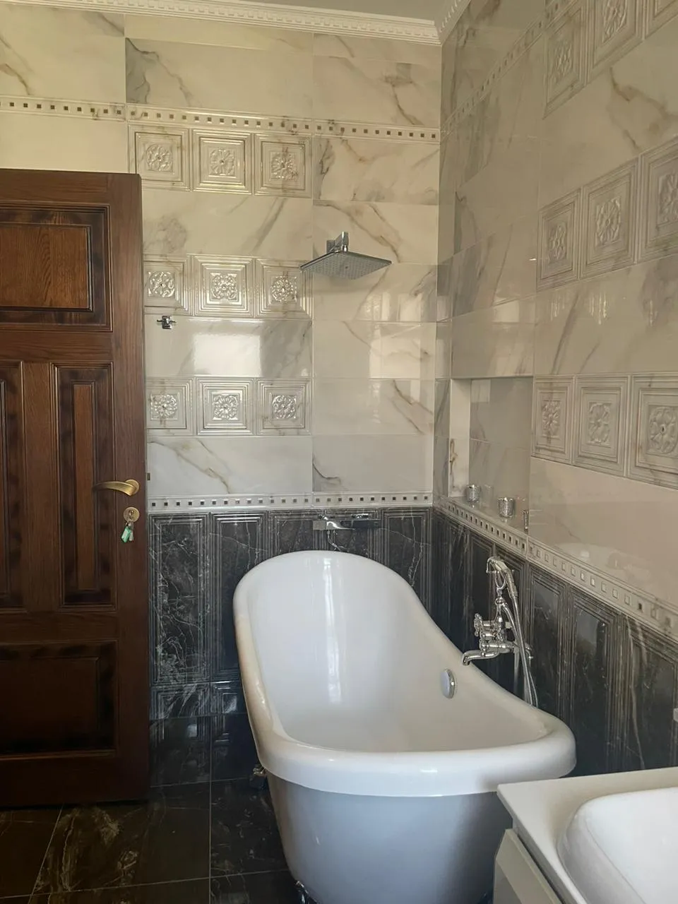 Apartment for sale in Beverly Hills in 6th of October City of 260 m² with 3 bedrooms