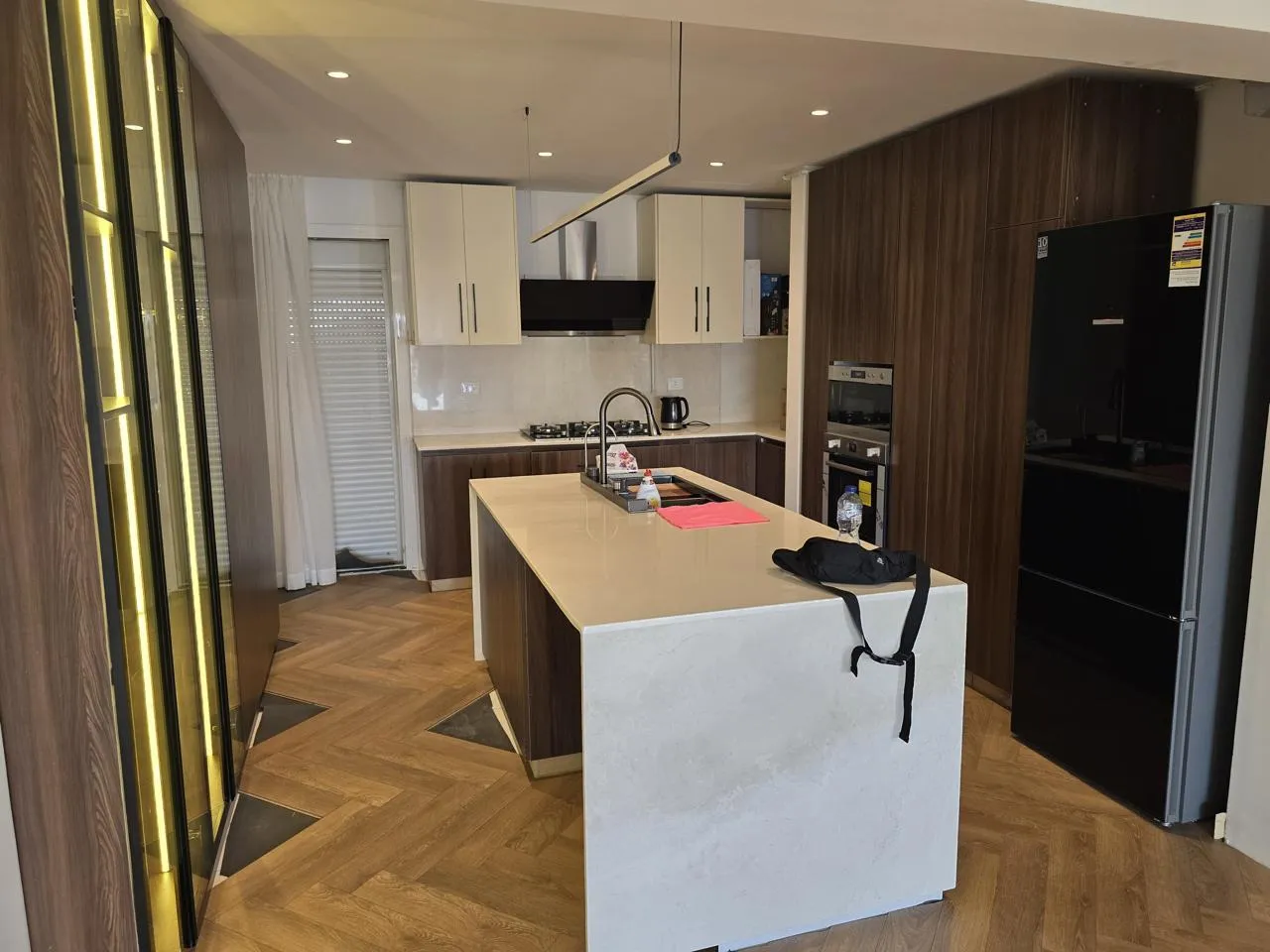 Apartment for sale in Hyde Park in 6th settlement of 196 m² with 2 bedrooms