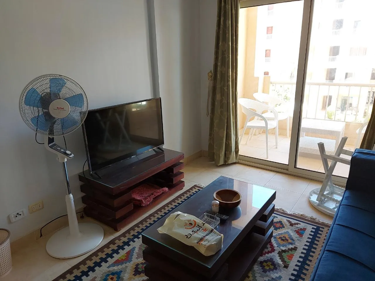  للبيع في اجوره سيدي عبد الرحمن في  بمساحة 0 م² تتكون من 0 غرف