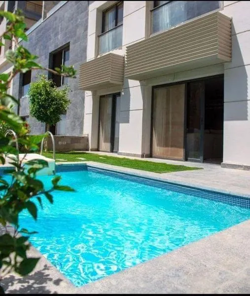 للبيع في تريو في بمساحة 0 م² تتكون من 0 غرف