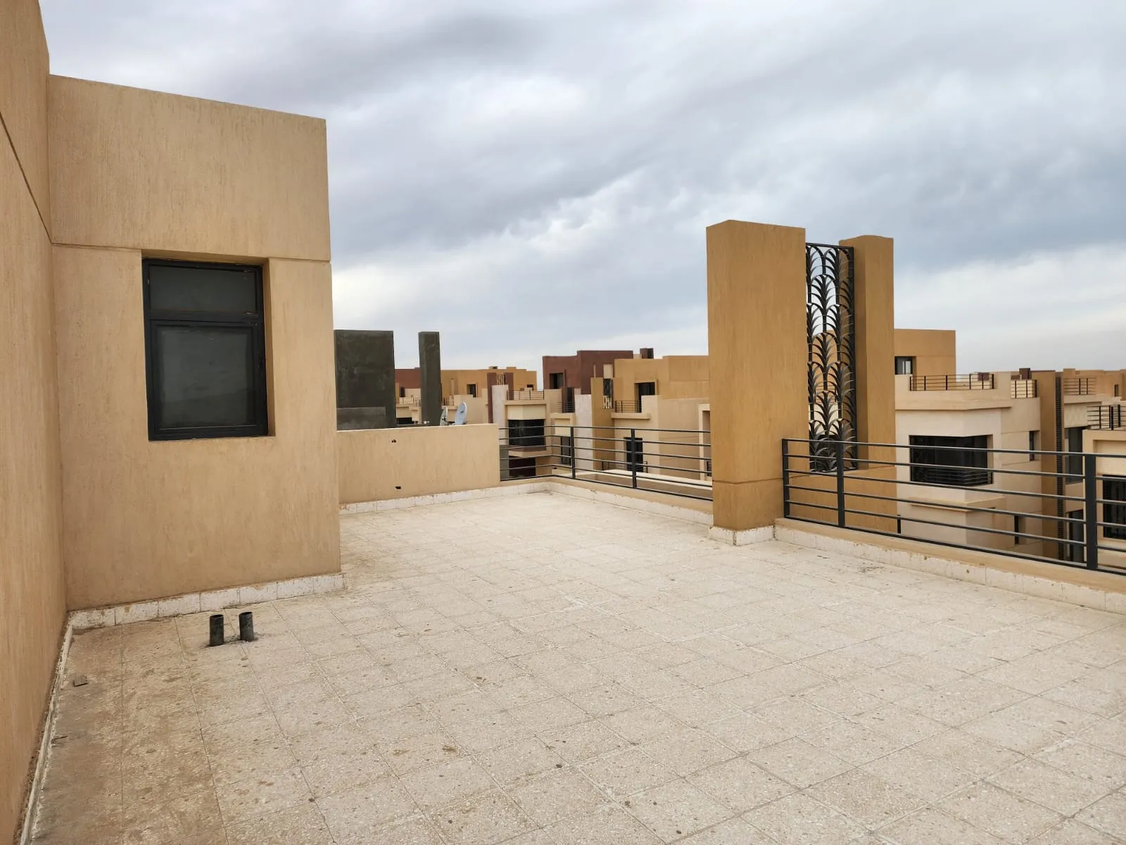 Duplex for sale in ALMA in El Sheikh Zayed of 300 m² with 4 bedrooms