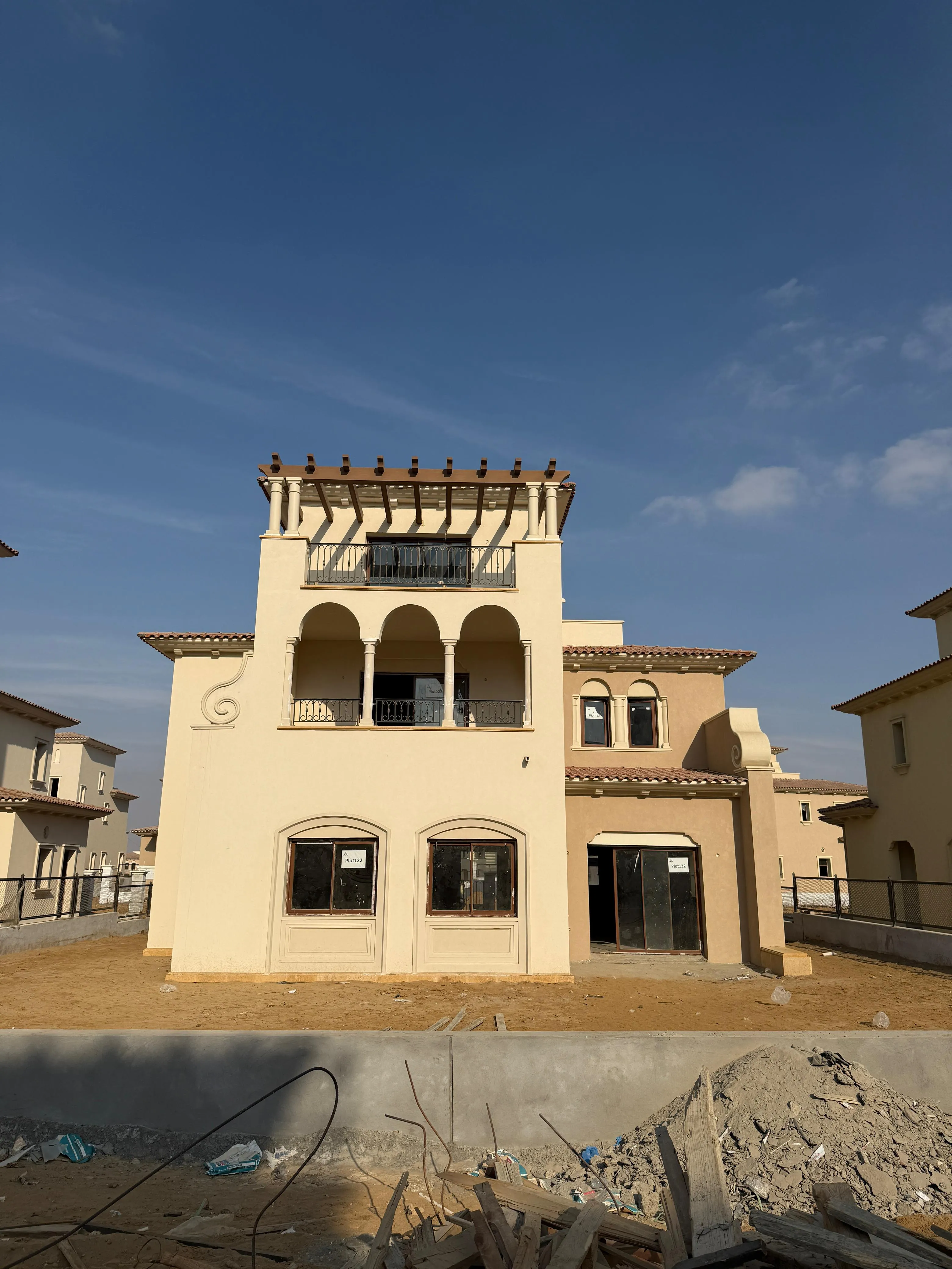  للبيع في سيتي جيت في  بمساحة 0 م² تتكون من 0 غرف