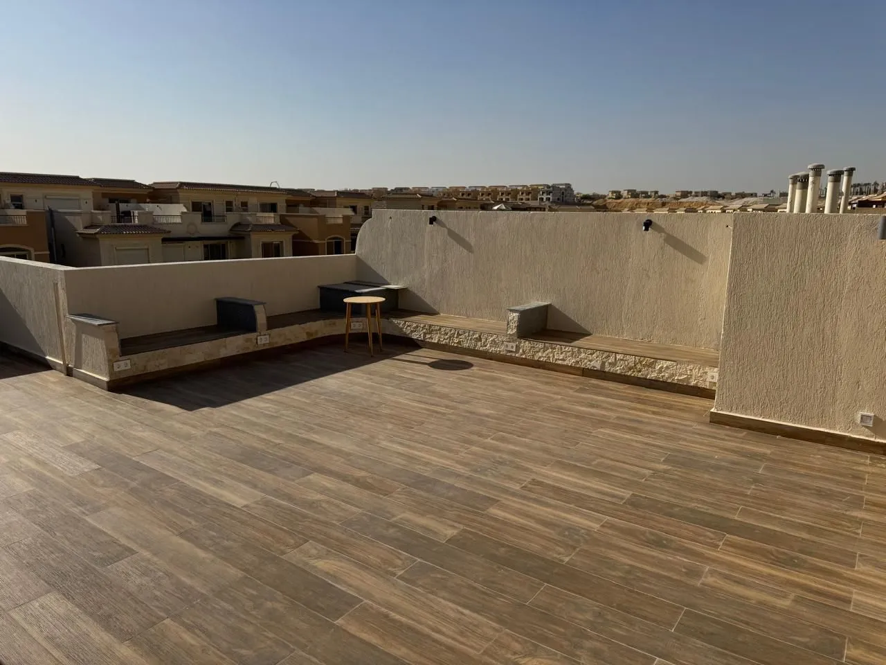  للبيع في كارميل زايد الجديدة في  بمساحة 0 م² تتكون من 0 غرف