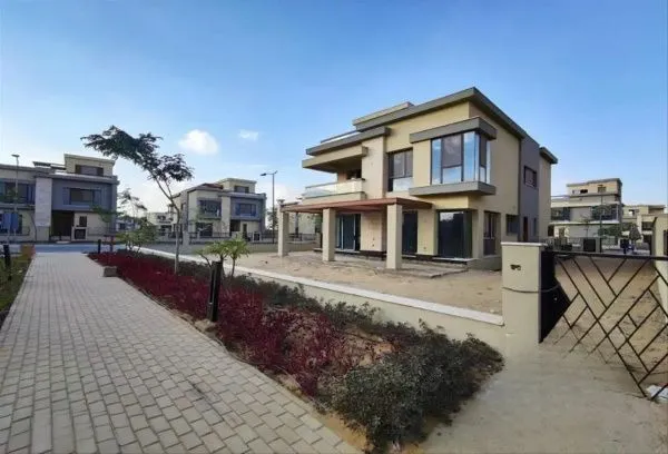  للبيع في فيليت في  بمساحة 0 م² تتكون من 0 غرف