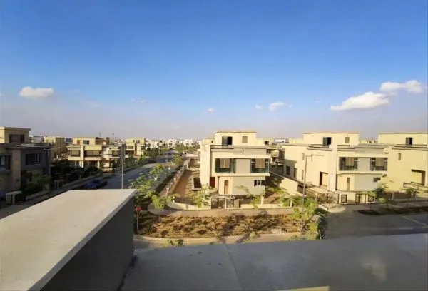  للبيع في فيليت في  بمساحة 0 م² تتكون من 0 غرف