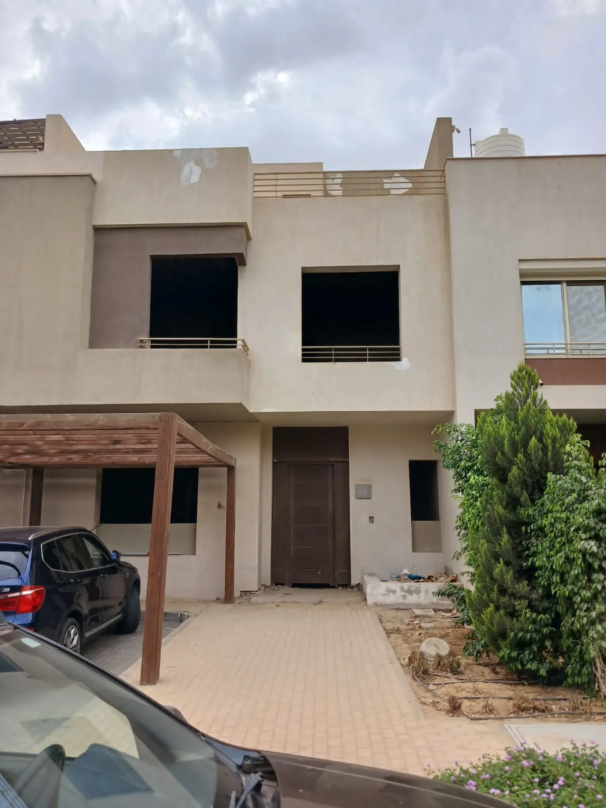 Townhouse for sale in Woodville in 6th of October City of 260 m² with 3 bedrooms