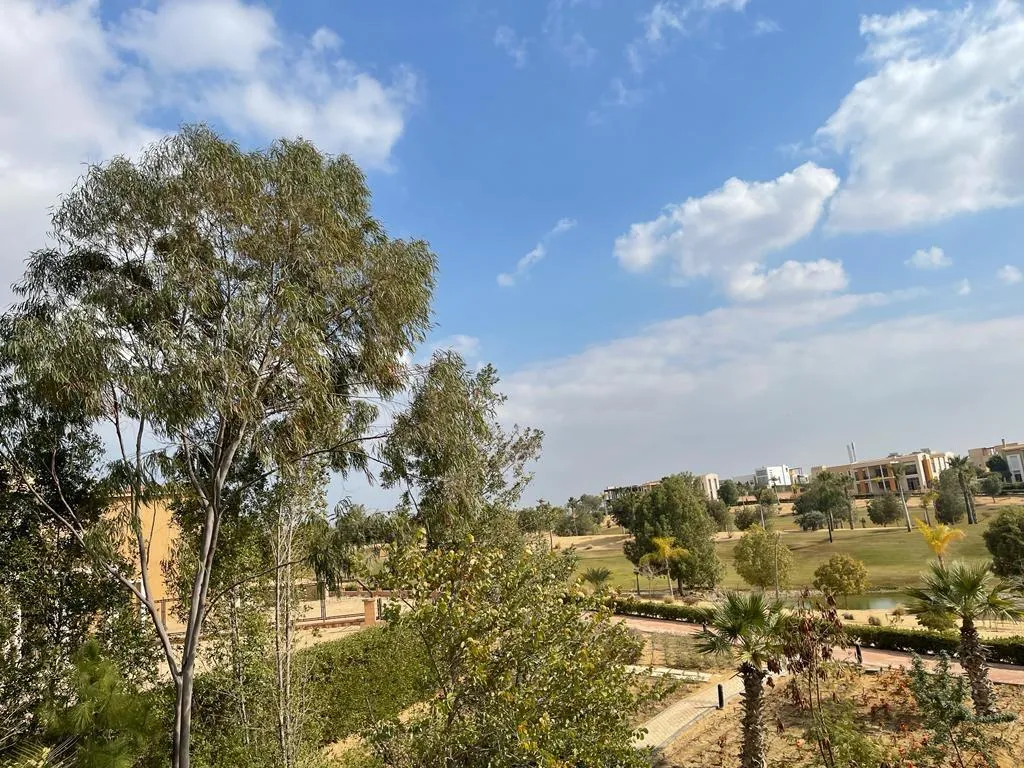 للبيع في اليجريا في بمساحة 0 م² تتكون من 0 غرف