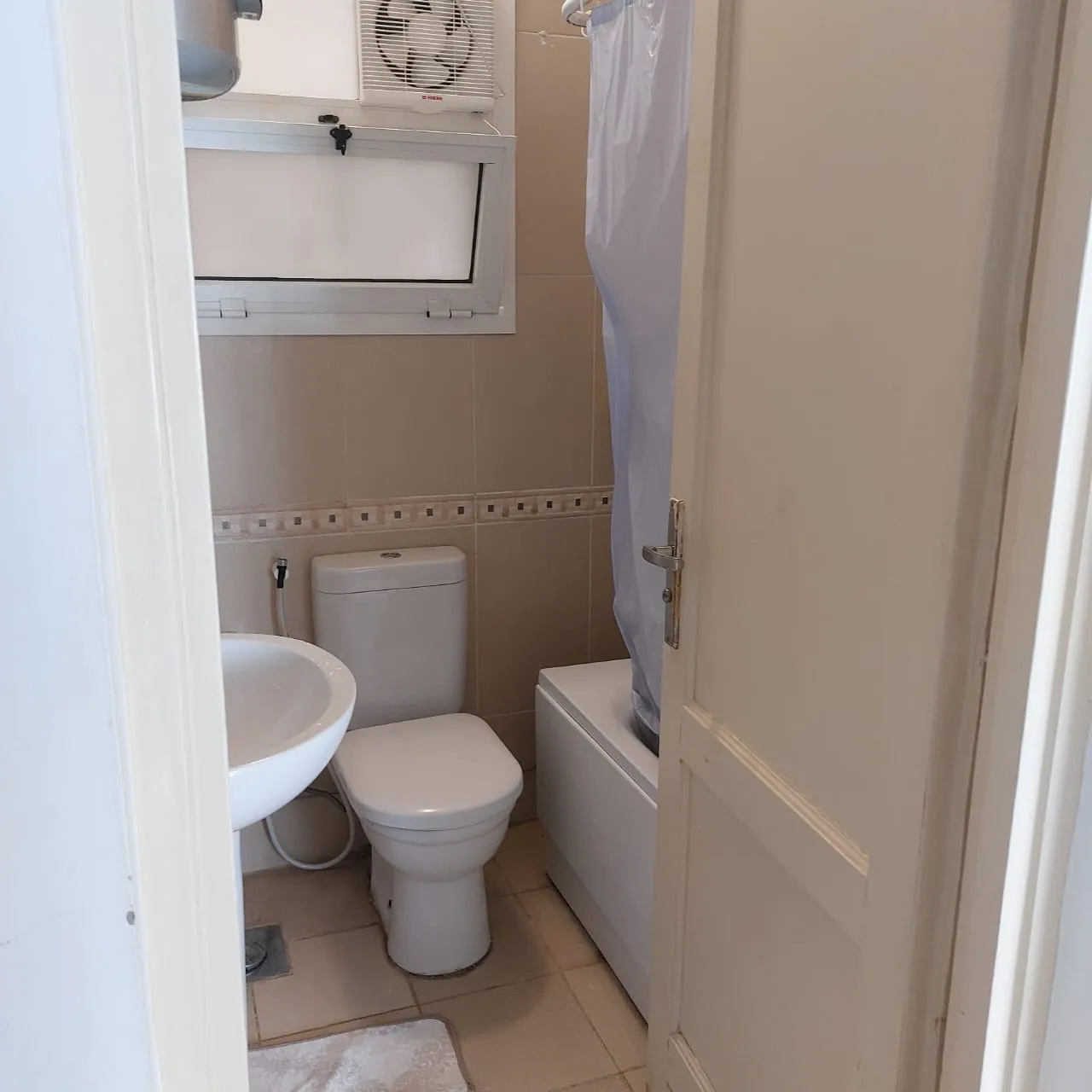  للبيع في مدينتي في  بمساحة 0 م² تتكون من 0 غرف