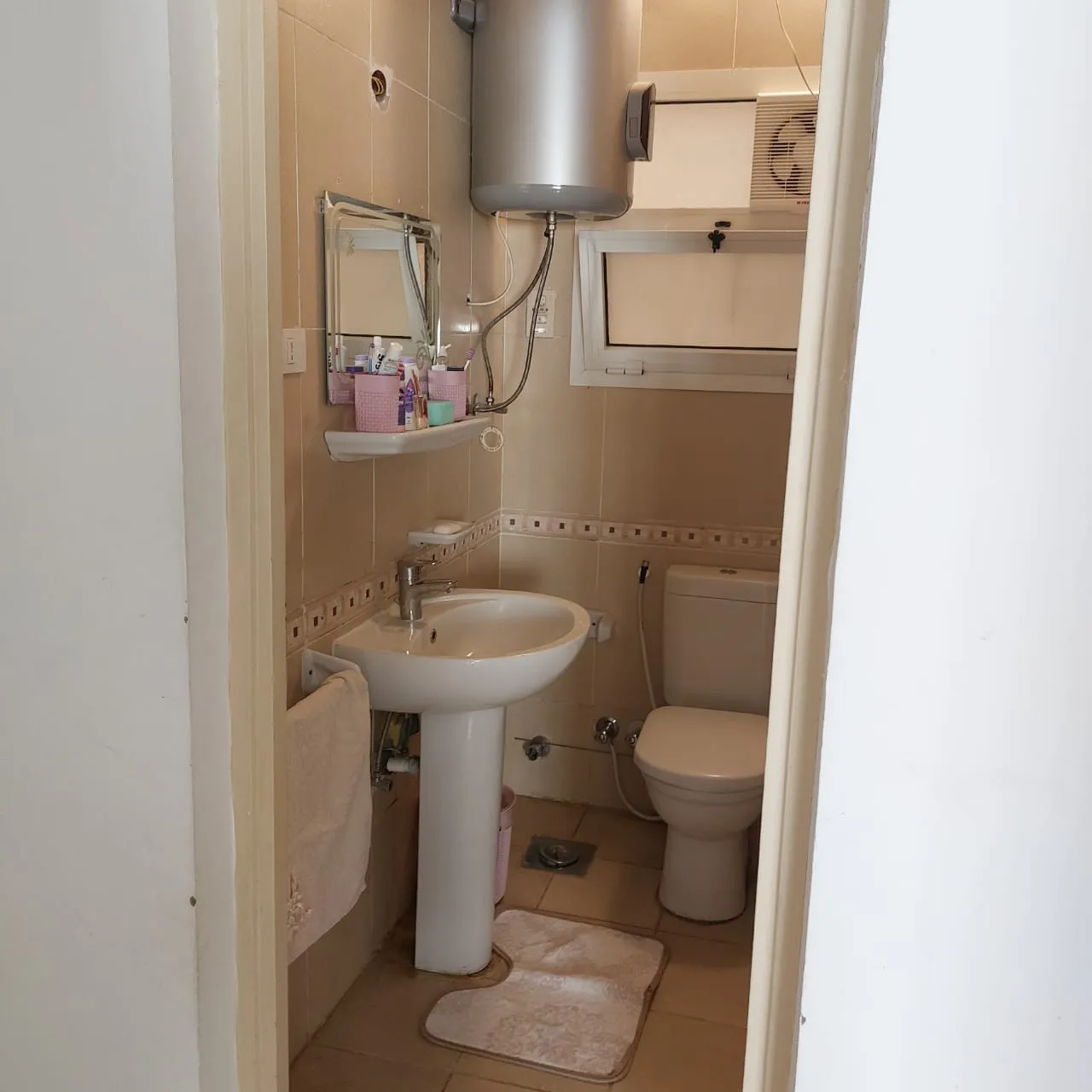  للبيع في مدينتي في  بمساحة 0 م² تتكون من 0 غرف