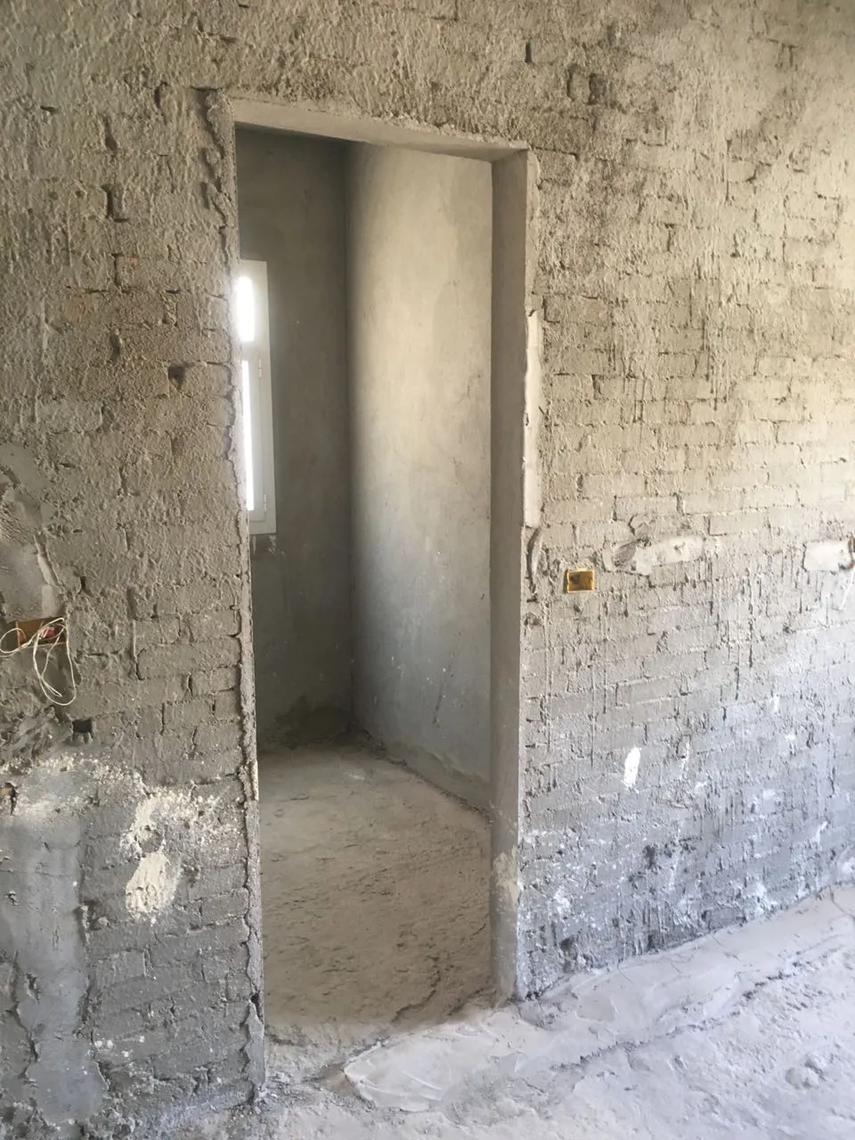  للبيع في جدار في  بمساحة 0 م² تتكون من 0 غرف