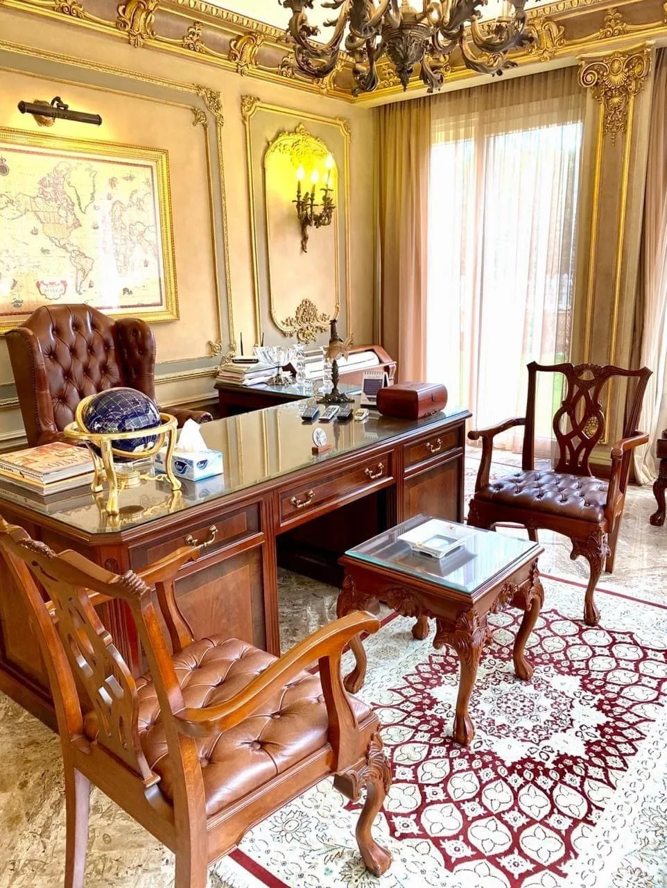 Villa for sale in El Rehab in New Cairo of 530 m² with 4 bedrooms