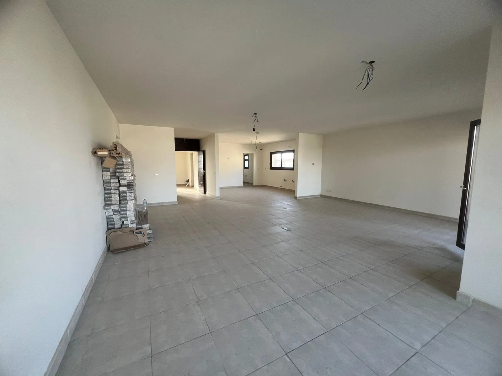  للبيع في سوديك إيست في  بمساحة 0 م² تتكون من 0 غرف