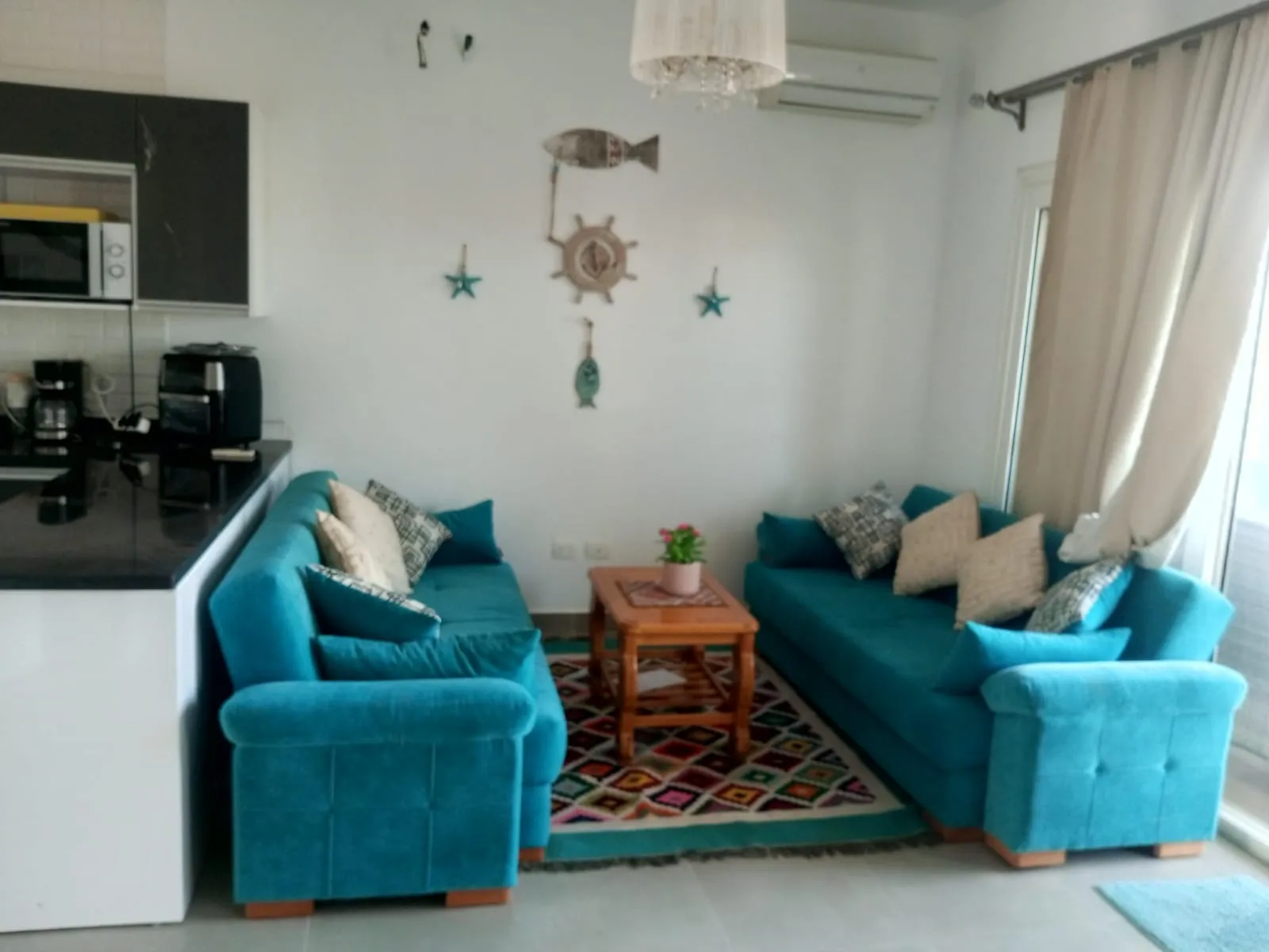 للبيع في أمواج في بمساحة 0 م² تتكون من 0 غرف