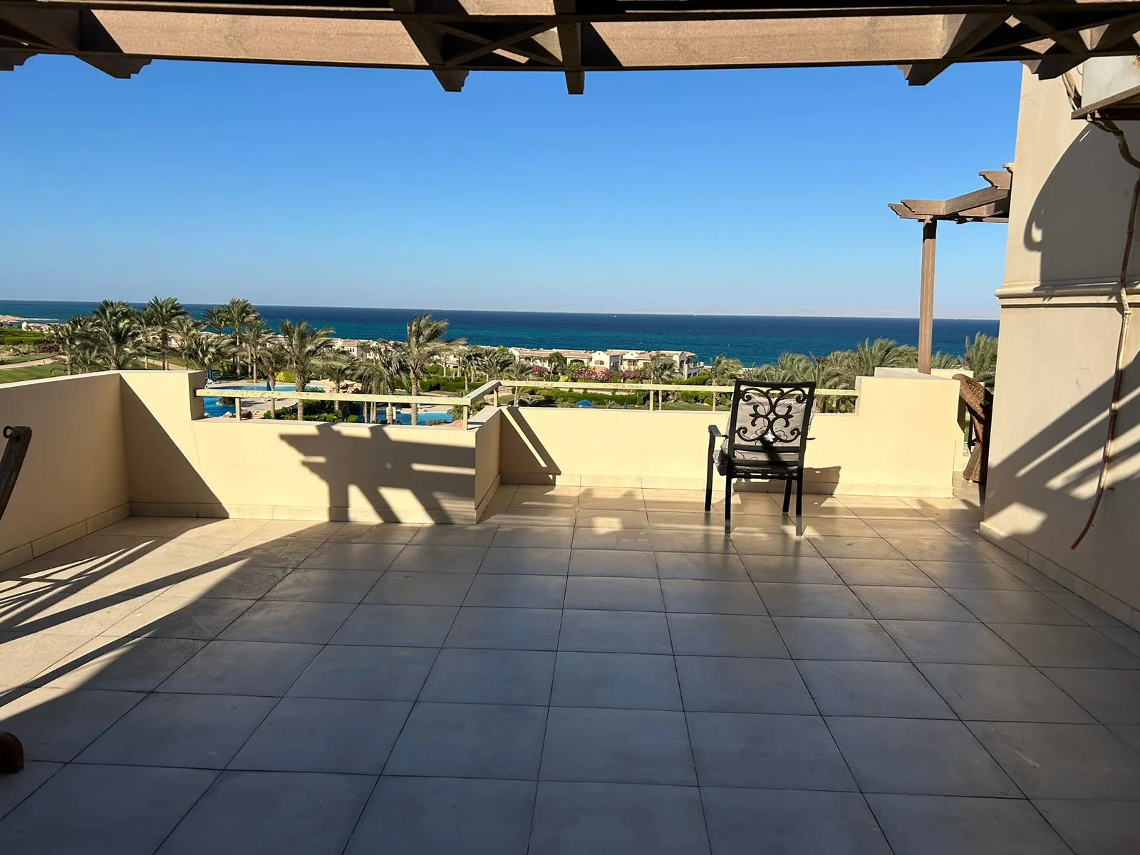 Chalet for sale in La Vista 3 in Ain Sokhna of 140 m² with 3 bedrooms
