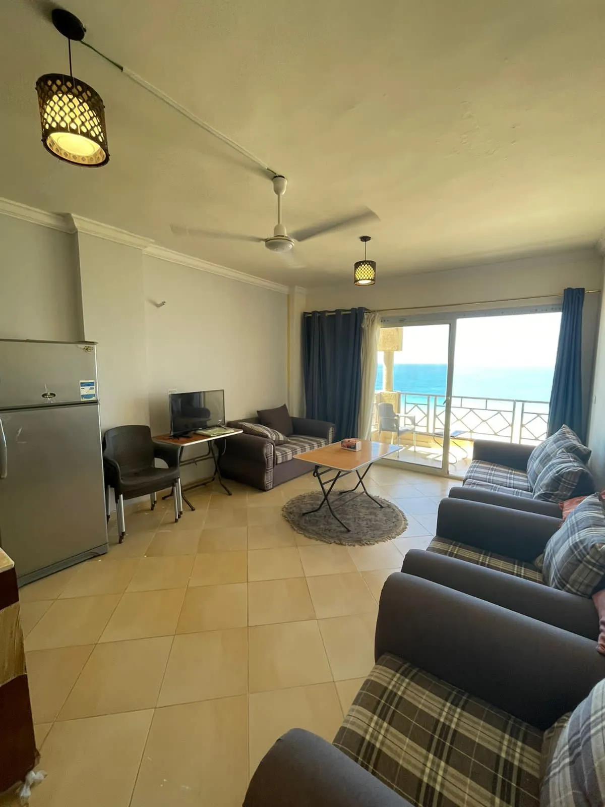  للبيع في اماريتس هايتس في  بمساحة 0 م² تتكون من 0 غرف