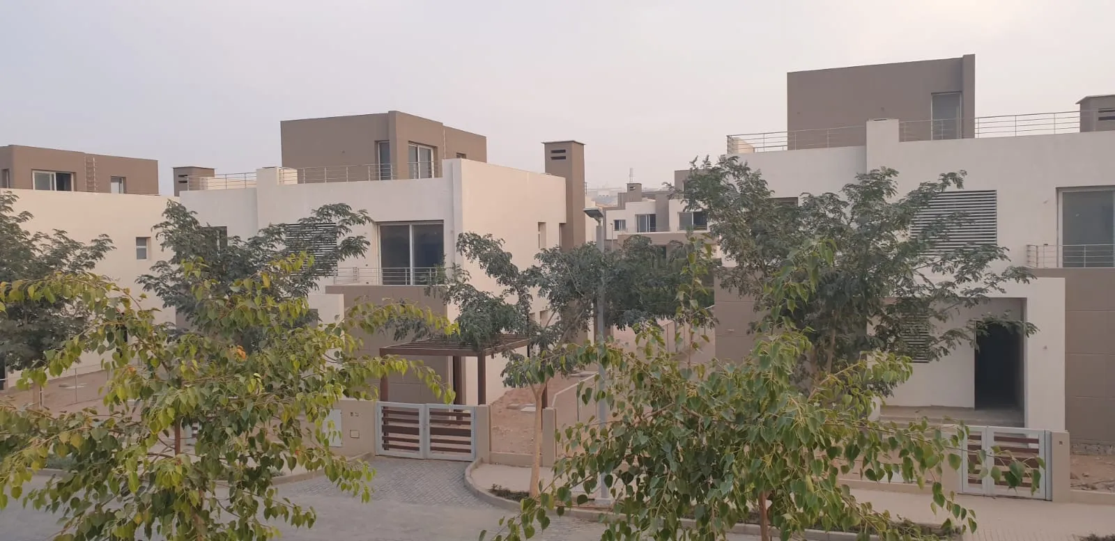 Twinhouse for sale in Palm Valley in 6th of October City of 482 m² with 3 bedrooms