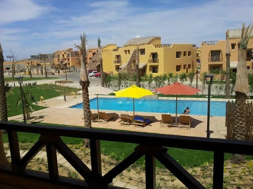 Chalet for sale in Mountain View Sokhna in Ain Sokhna of 90 m² with 2 bedrooms