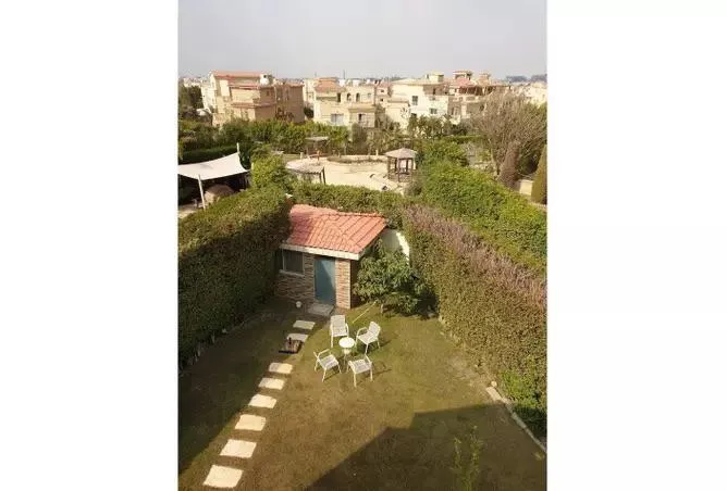 Villa for sale in Grand Residence in New Cairo of 450 m² with 7 bedrooms