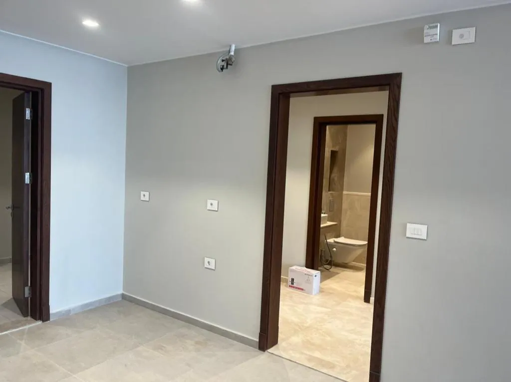 Apartment for sale in AEON Towers in 6th of October City of 230 m² with 3 bedrooms