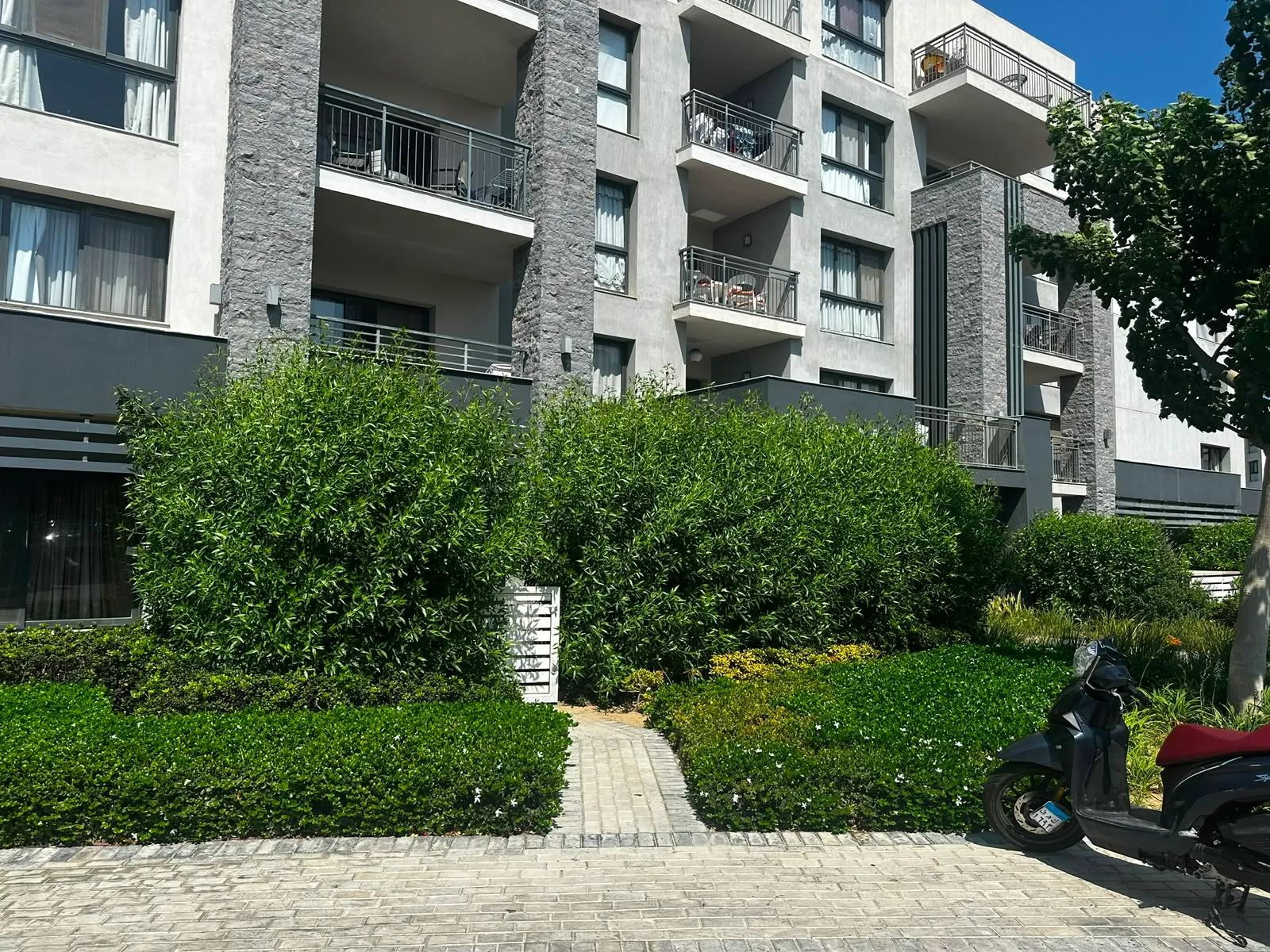 Chalet for sale in Marassi in Sidi Abdel Rahman of 98 m² with 1 bedrooms