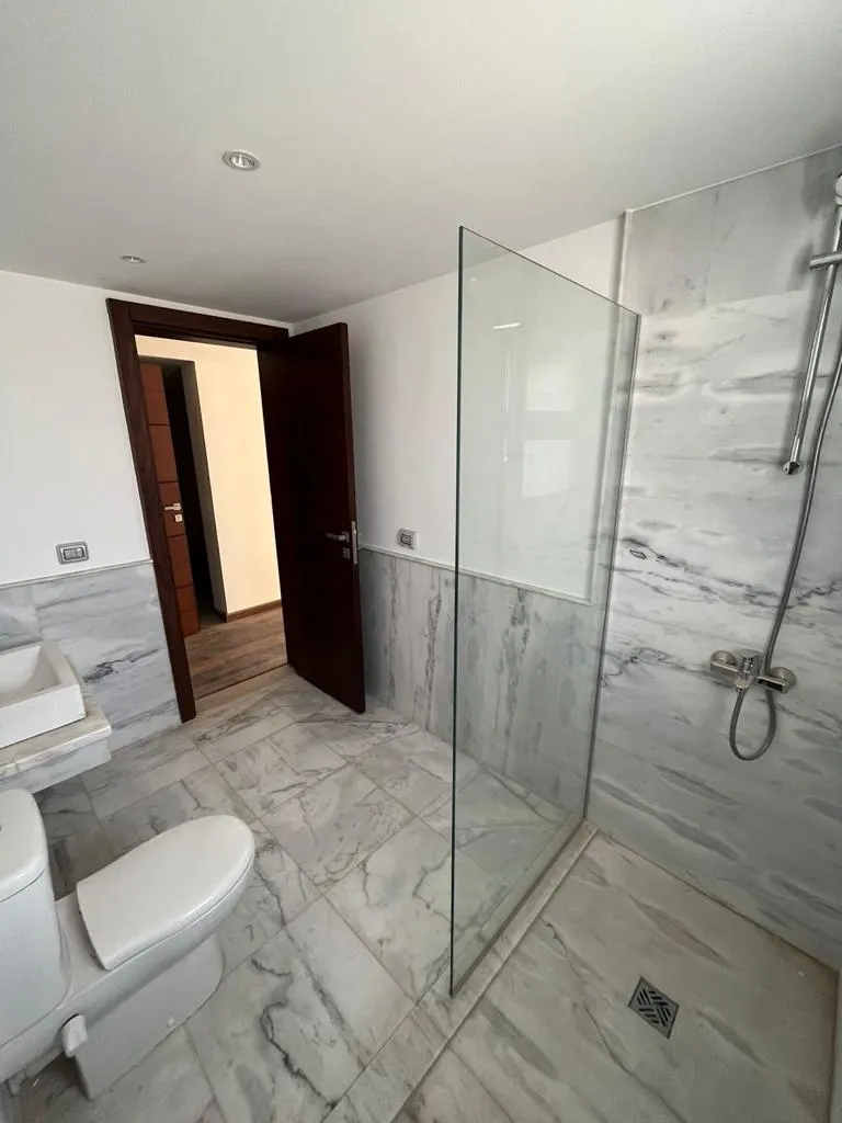  للبيع في سوليا في  بمساحة 0 م² تتكون من 0 غرف