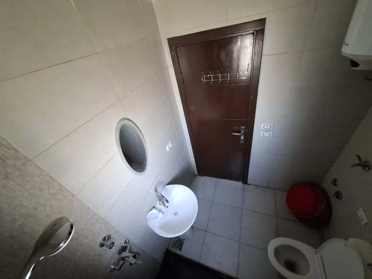 للبيع في ماونتن فيو السخنة في بمساحة 0 م² تتكون من 0 غرف