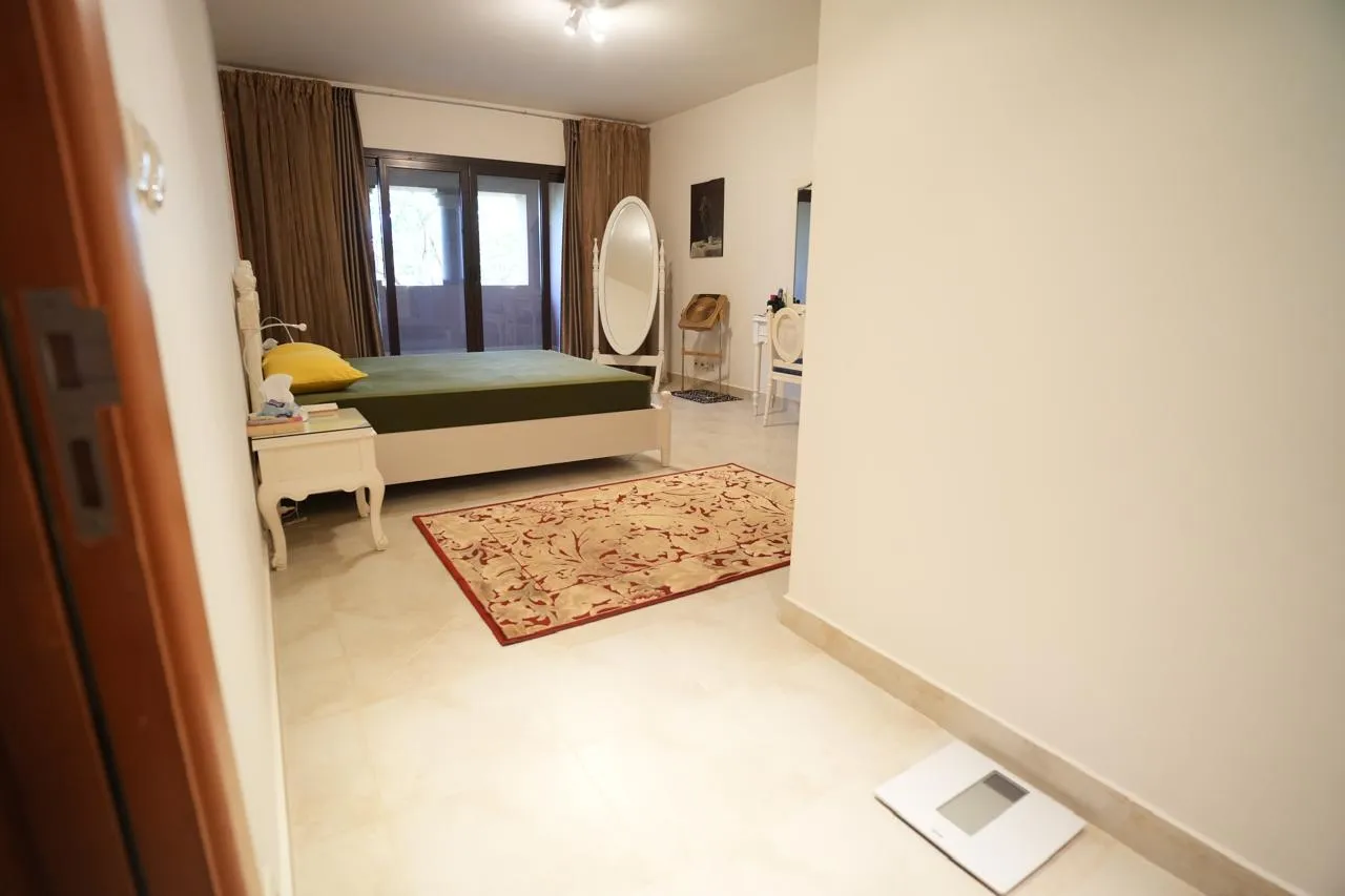  for sale in Marassi in  of 0 m² with 0 bedrooms