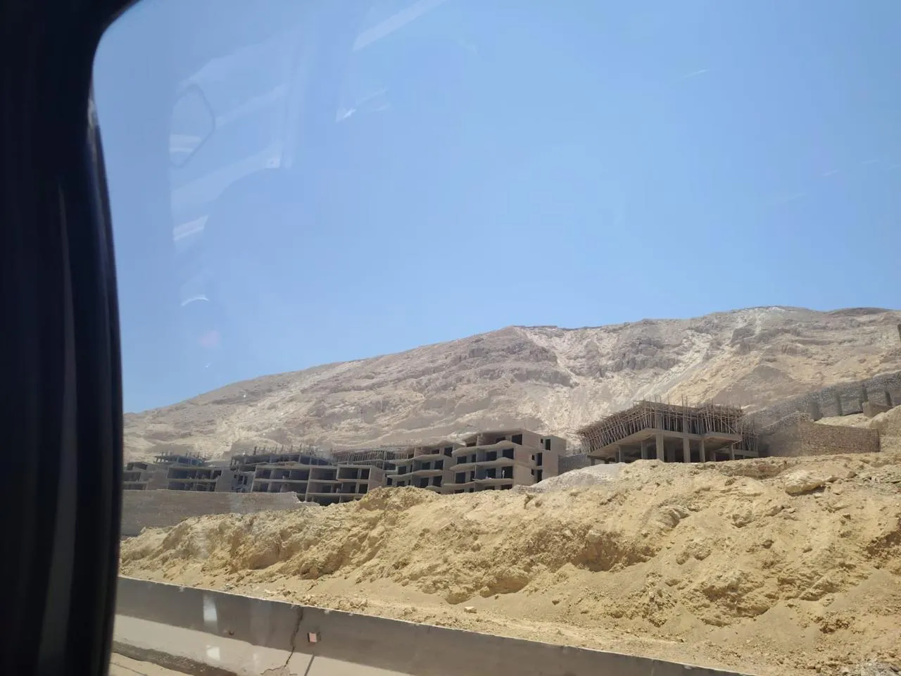 Chalet for sale in Baymount in Ain Sokhna of 85 m² with 1 bedrooms