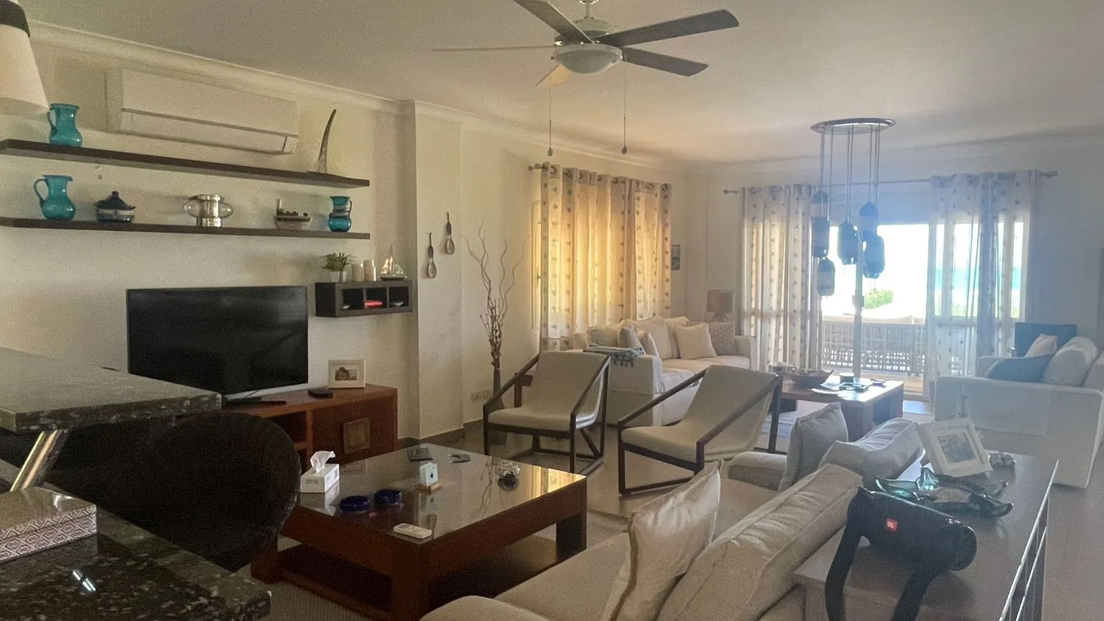  للبيع في تلال الساحل الشمالي في  بمساحة 0 م² تتكون من 0 غرف