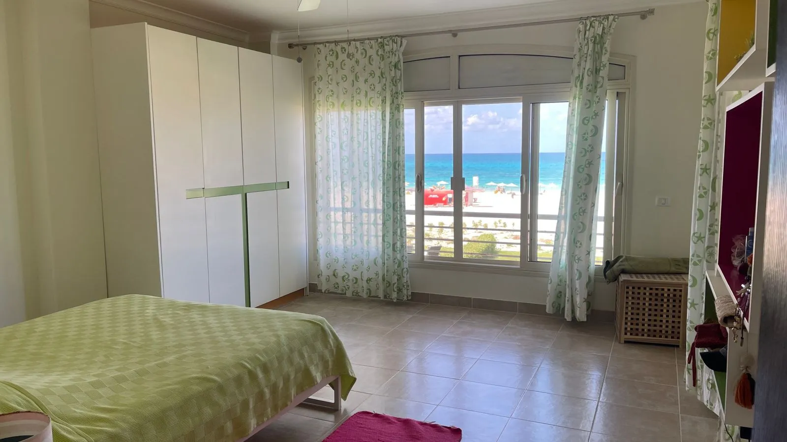  للبيع في تلال الساحل الشمالي في  بمساحة 0 م² تتكون من 0 غرف